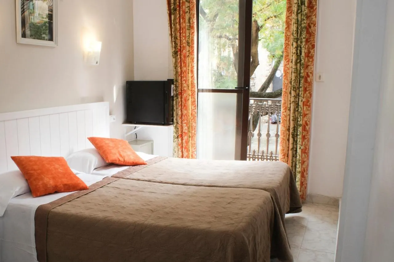 Hostal Ramos Barcelona Spain