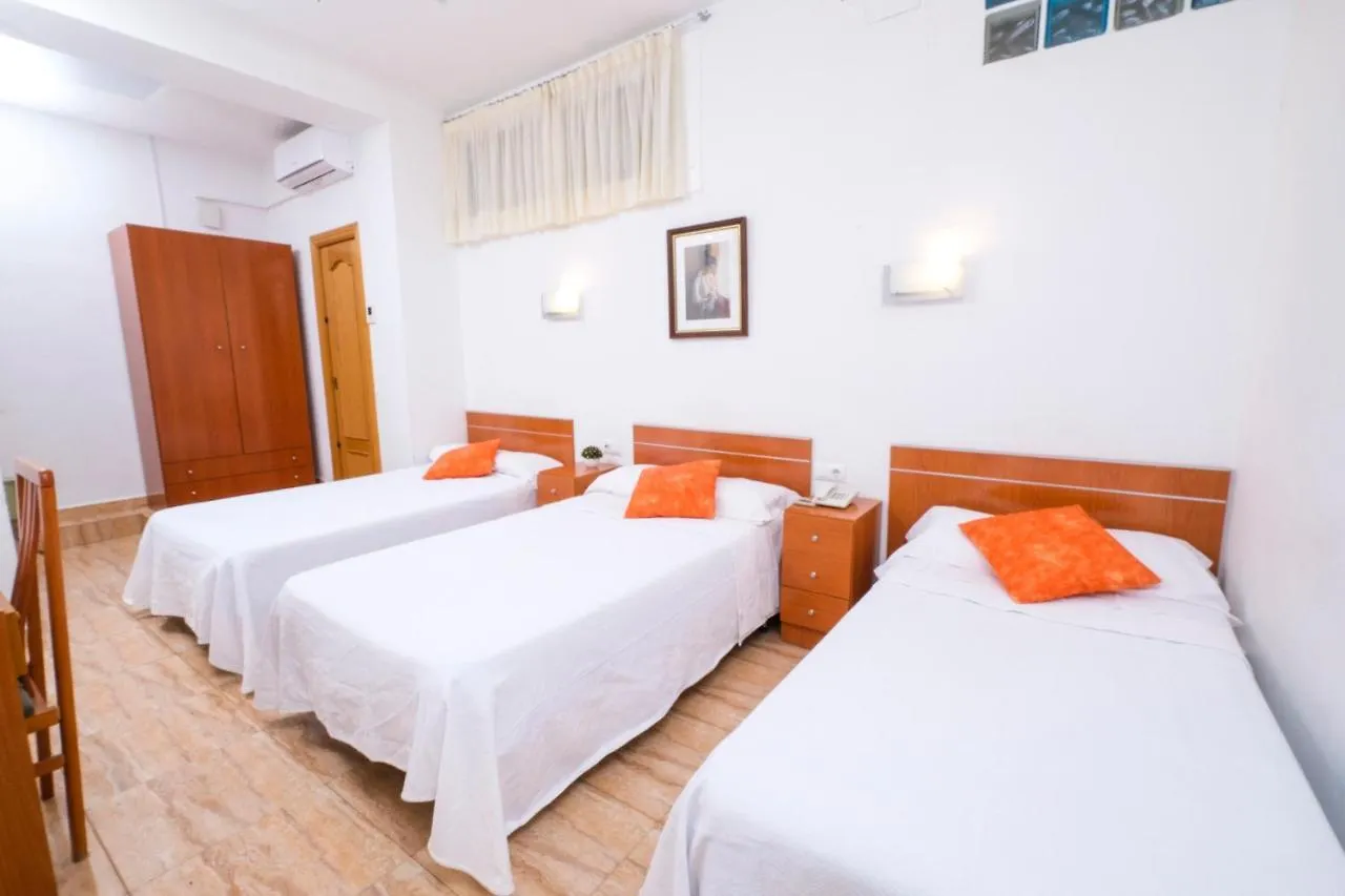 Hostal Ramos Barcelona Guest house